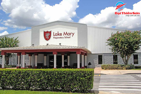 Cổng trường Lake Mary Preparatory School