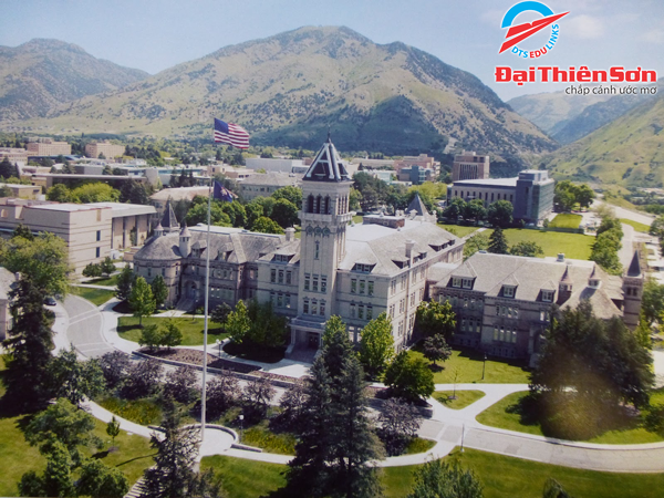 Khuôn viên rộng lớn của trường Đại học Utah State 