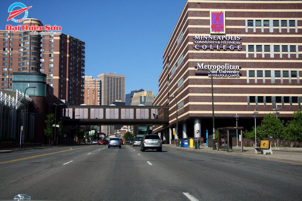 MINNEAPOLIS COMMUNITY AND TECHNICAL COLLEGE
