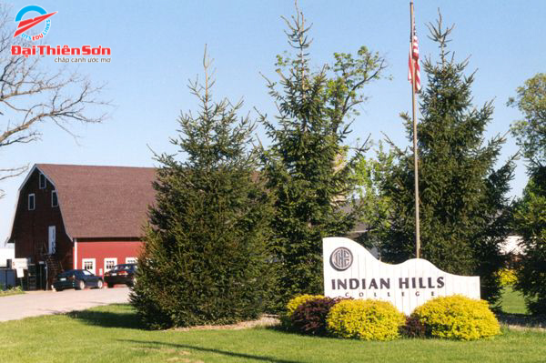 INDIAN HILLS COMMUNITY COLLEGE