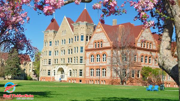 Indiana University – Purdue University Fort Wayne 