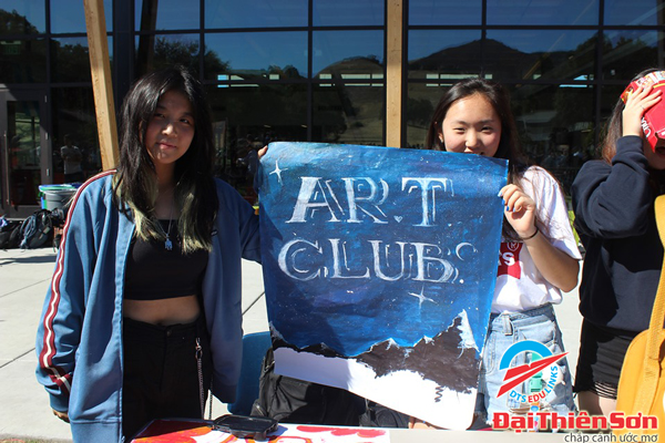 Học sinh tham gia vào các CLB nghệ thuật