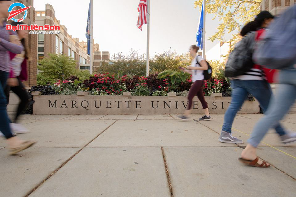 MARQUETTE UNIVERSITY