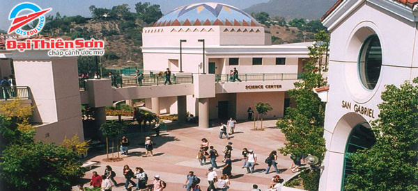 Khuôn viên trường Glendale Community College - Du học Đại Thiên Sơn DTS