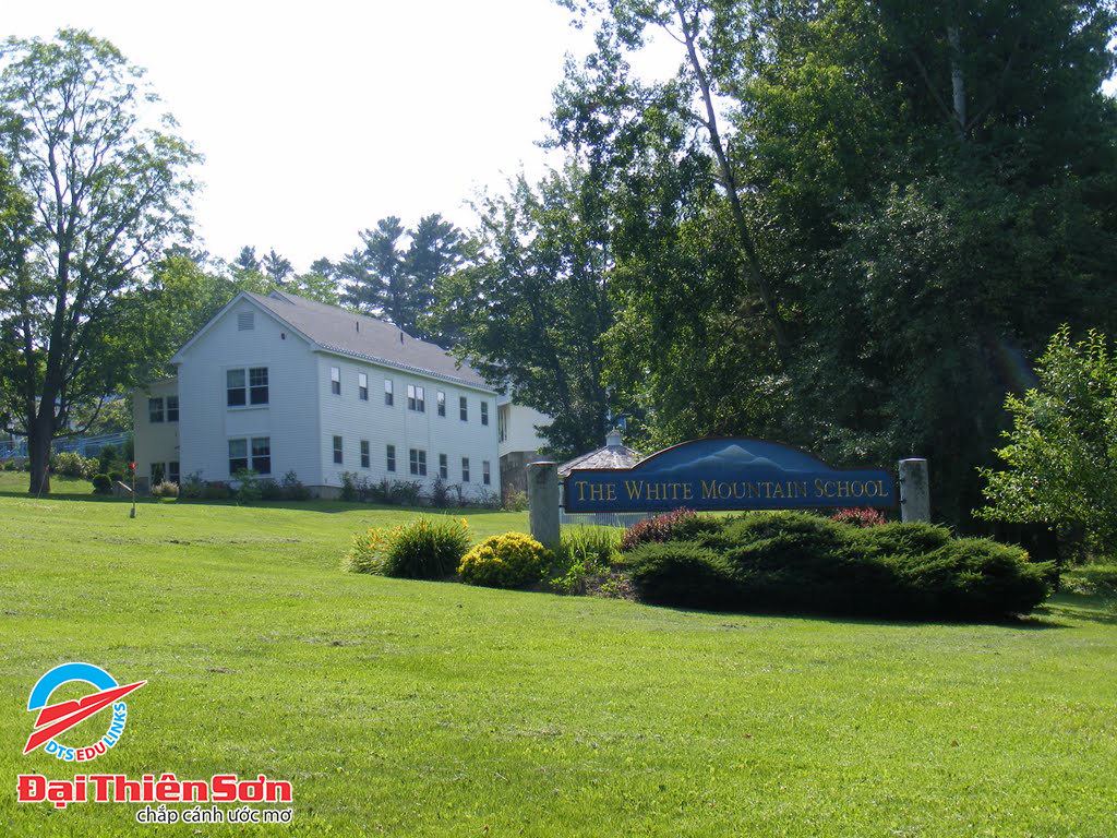 THE WHITE MOUNTAIN SCHOOL