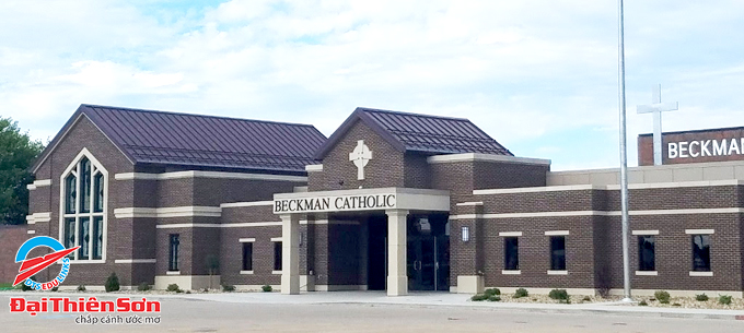 BECKMAN CATHOLIC HIGH SCHOOL