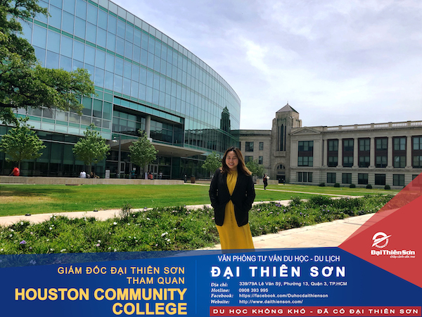 Giám đốc Đại Thiên Sơn tham quan Houston Community College