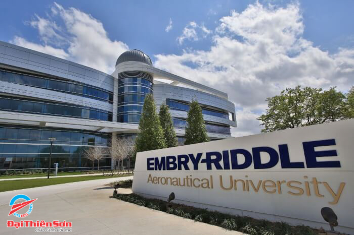 Quang cảnh Embry - Riddle Aeronautical University
