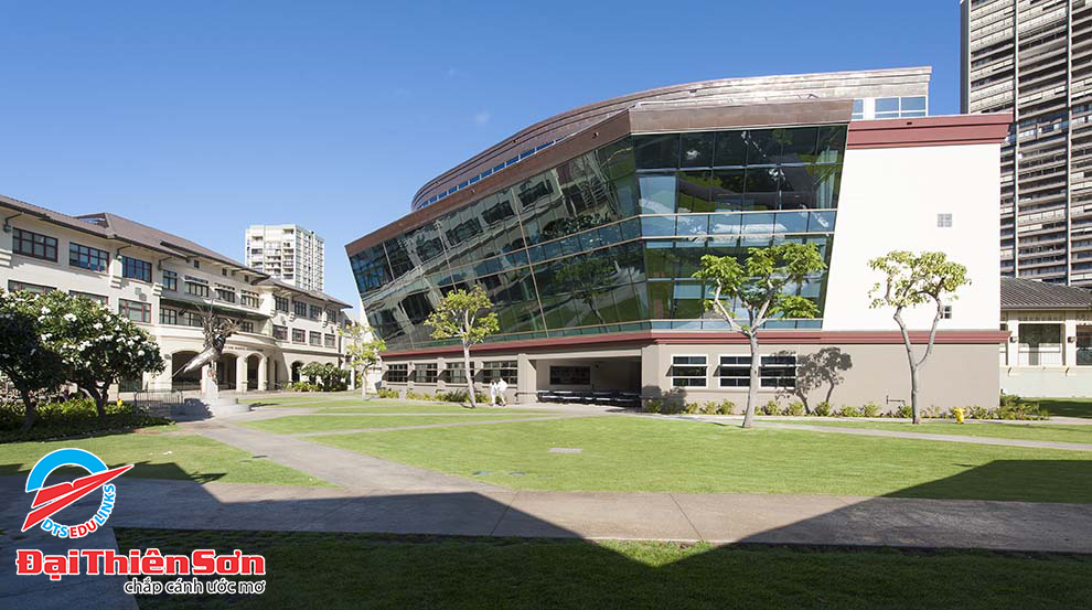 IOLANI SCHOOL