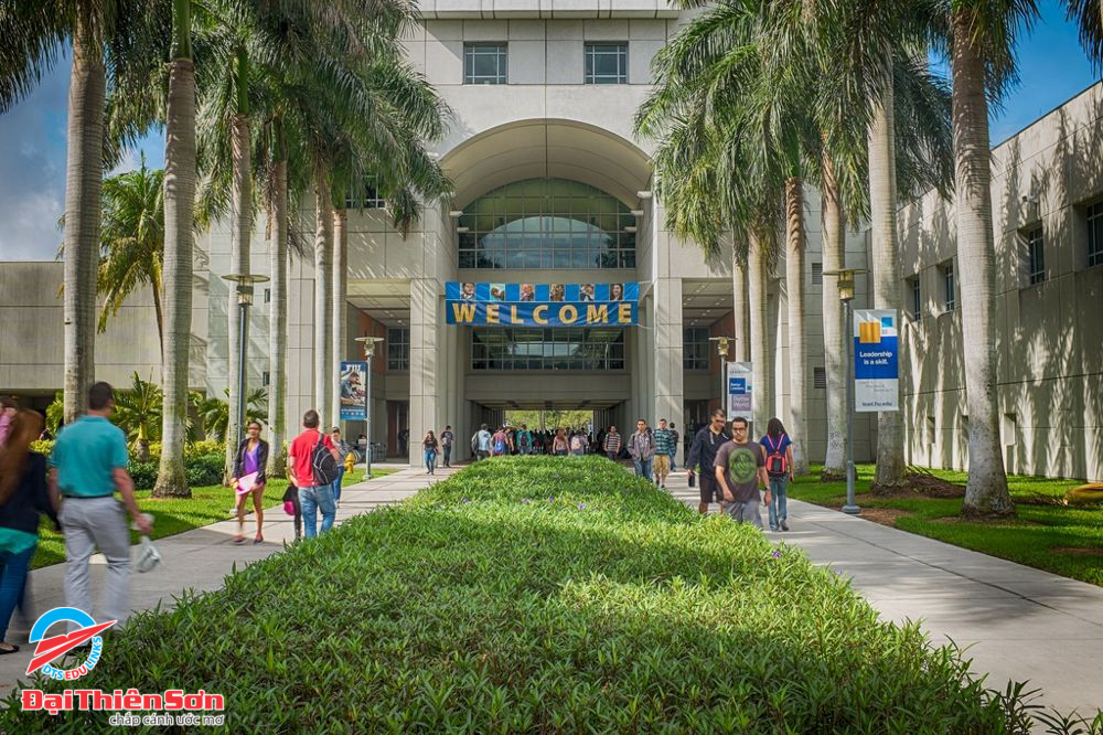 FLORIDA INTERNATIONAL UNIVERSITY