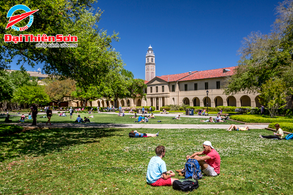 Khuôn viên trường Louisiana State University