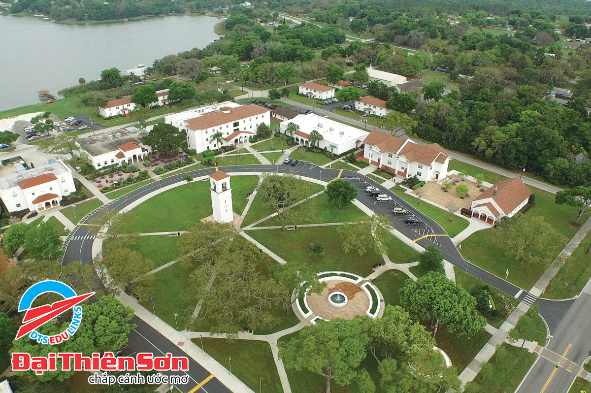 MONTVERDE ACADEMY