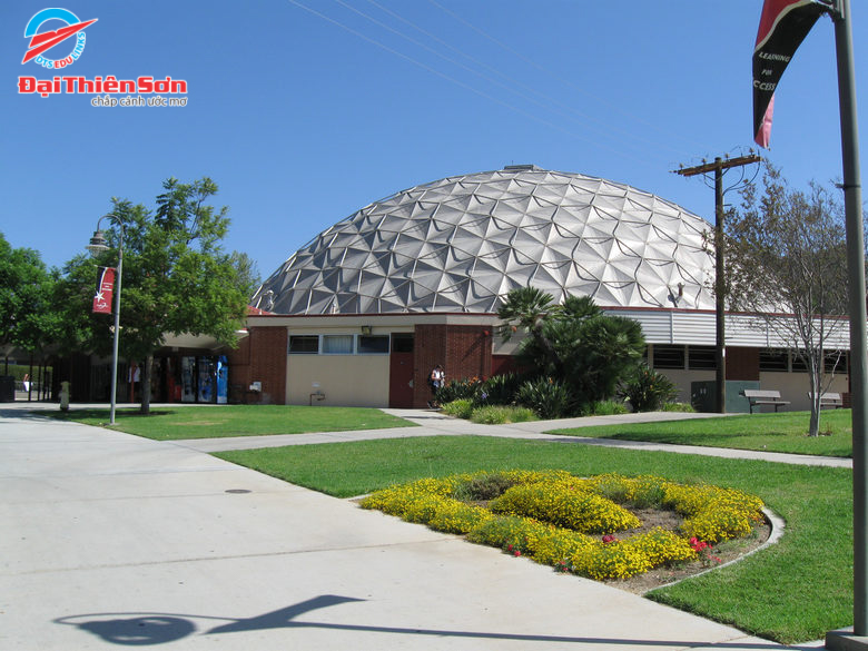 PALOMAR COLLEGE