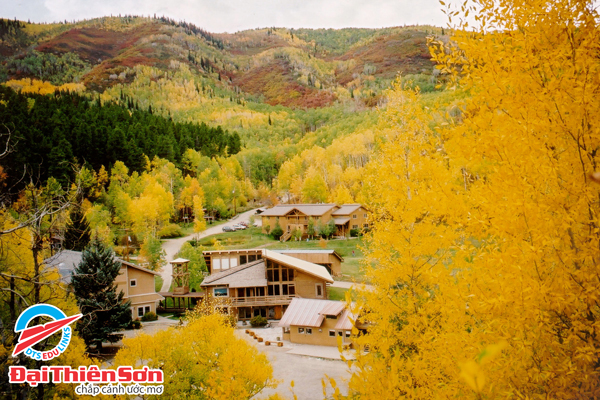 STEAMBOAT MOUNTAIN SCHOOL