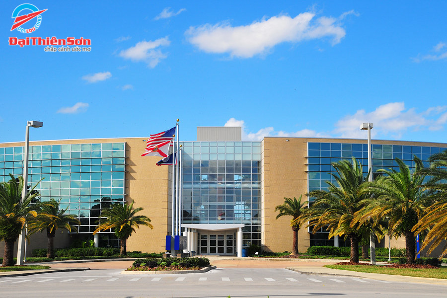 COLLEGE OF CENTRAL FLORIDA