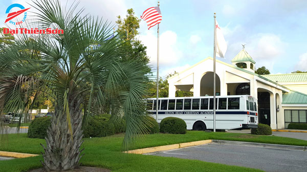 Cổng trường Hilton Head Preparatory Cổng trường Hilton Head Preparatory