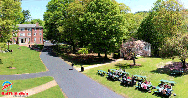 CHAPEL HILL – CHAUNCY HALL SCHOOL