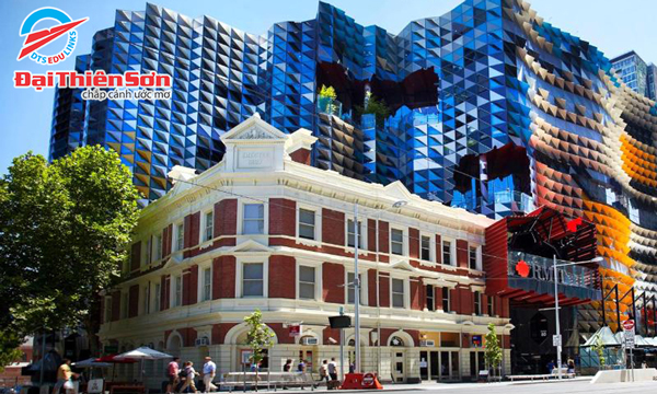 ROYAL MELBOURNE INSTITUTE OF TECHNOLOGY (RMIT)