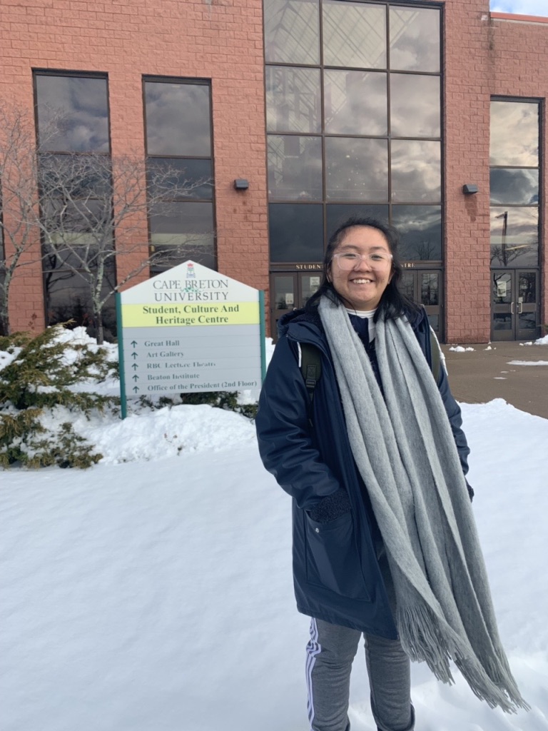 Nếu bạn đang quan tâm tới chương trình du học Canada và mong muốn có những trải nghiệm mùa hè thực sự đáng nhớ, Đại Thiên Sơn chính là địa chỉ tin cậy để các bạn sinh và các bậc phụ huynh gửi trọn niềm tin! Du hoc - Du hoc Canada, xin vui lòng liên hệ: Tags: Du học Canada, Công ty tư vấn du học, Công ty tư vấn du học uy tín, Chứng minh tài chính du học Canada, Visa du học Canada, Điều kiện du học Canada, Du học Canada tự túc, Du lịch Canada, Xin visda du lịch Canada, Tư vấn du học Canada miễn phí, Tư vấn du lịch Canada miễn phí, Học bổng du học Canada Mọi thắc mắc quý phụ huynh học sinh vui lòng liên hệ qua: CÔNG TY TƯ VẤN DU HỌC UY TÍN ĐẠI THIÊN SƠN (DTS EDU LINKS) Địa chỉ: 339/79A Lê Văn Sỹ, Phường 13, Quận 3, TP.HCM Hotline: 0908.39.39.95 – 0902.38.39.95 Zalo/Viber: 0908.393.995 – 0906.643.995. Điện thoại: (028) 352.642.49 – 352.642.54 – 352.642.93 Email: contact@daithienson.com Website: www.daithienson.com FACEBOOK: http://www.facebook.com/duhocdaithienson/ Liên hệ: tại đây du-hoc-canada-nova-scotia-sydney-cape-breton-university