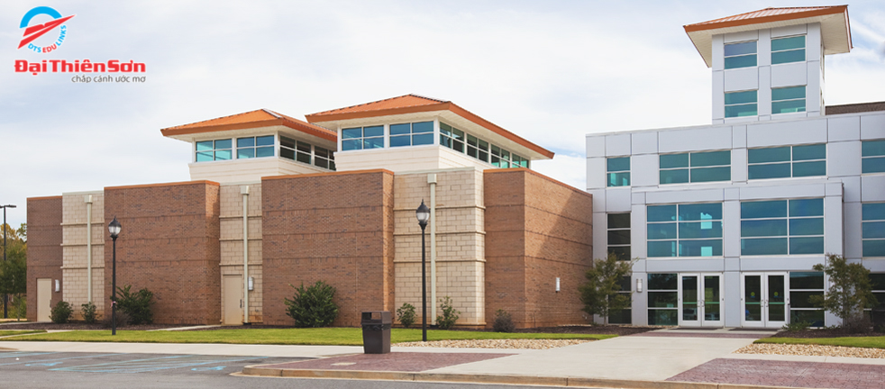 GREENVILLE TECHNICAL COLLEGE