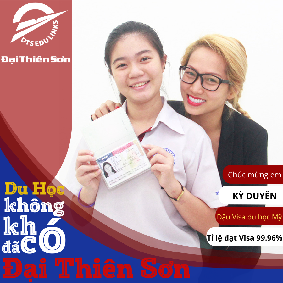 Chuyên viên tư vấn du học DTS cùng học sinh đậu Visa du học Mỹ