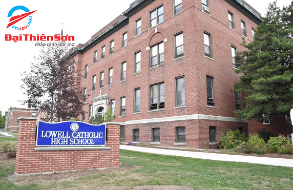 Lowell Catholic High School