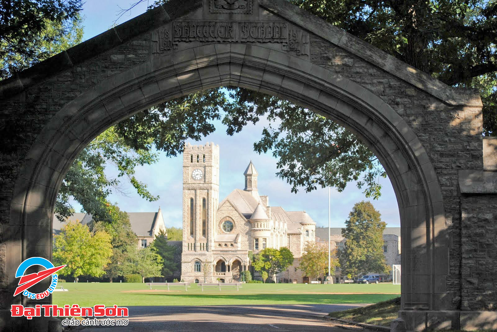 SHATTUCK-ST. MARY'S SCHOOL