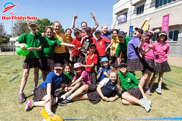 DU HỌC HÈ ÚC 2020 – TRƯỜNG ST. AIDAN’S ANGLICAN GIRLS’ SCHOOL, BRISBANE