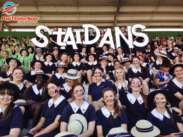 DU HỌC HÈ ÚC 2020 – TRƯỜNG ST. AIDAN’S ANGLICAN GIRLS’ SCHOOL, BRISBANE