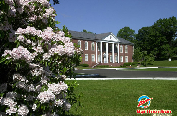 VALLEY FORGE MILITARY ACADEMY, PENNSYLVANIA 