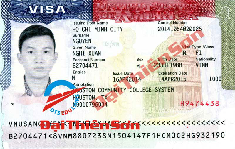 Học sinh đậu phỏng vấn visa du học Mỹ